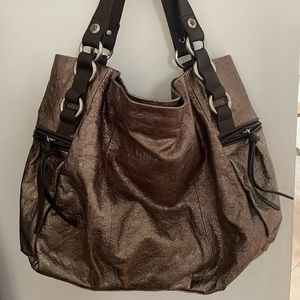 New without tags Vince Camuto metallic leather tote